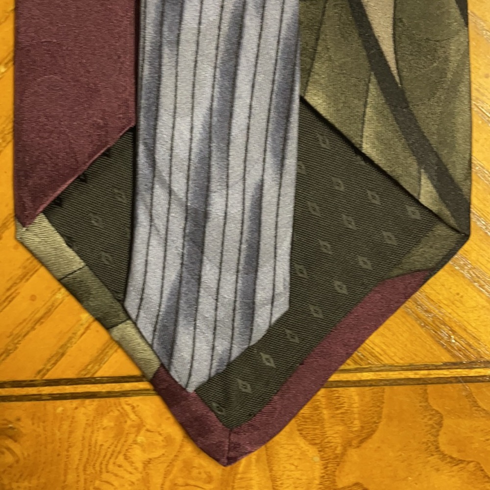 Chez Roffé Music Note Tie | UpBeat By Roffé - Picture 6 of 8